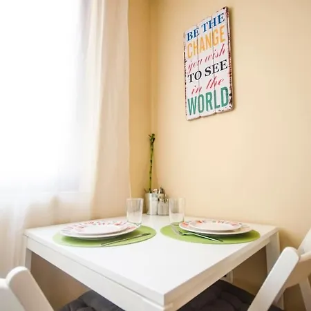 19 Cozy With Balcony