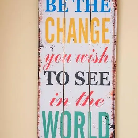 19 Cozy With Balcony 公寓