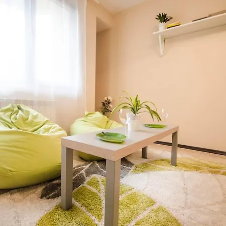 公寓 19 Cozy With Balcony