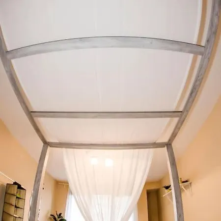 Апартамент 19 Cozy With Balcony