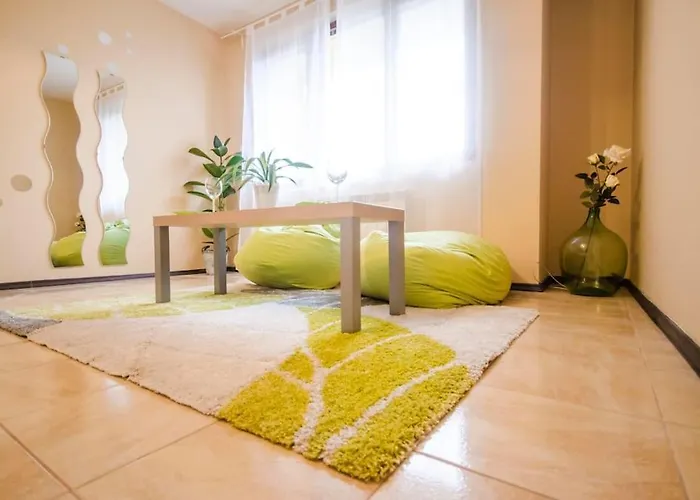 アパート 19 Cozy With Balcony ソフィア