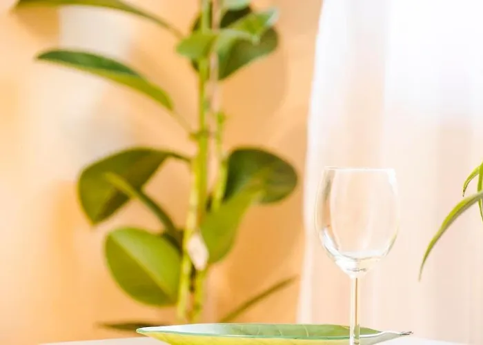 19 Cozy With Balcony アパート